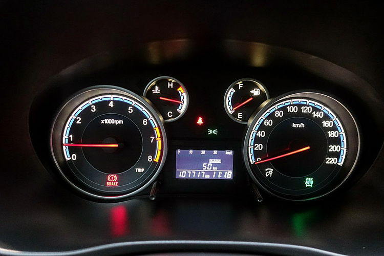 Suzuki SX4 4x4 1.6i 16V KLIMATRONIC Podgrzewane Fotele GWARANCJA Krajowy Bezwypad 4x2 zdjęcie 22