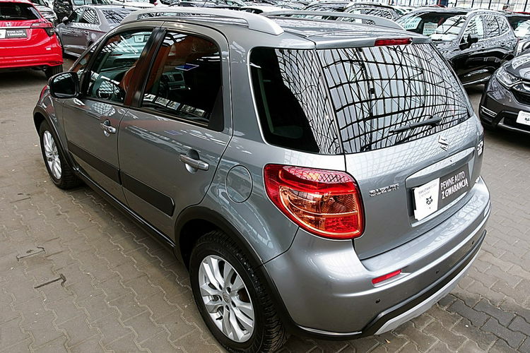 Suzuki SX4 4x4 1.6i 16V KLIMATRONIC Podgrzewane Fotele GWARANCJA Krajowy Bezwypad 4x2 zdjęcie 35