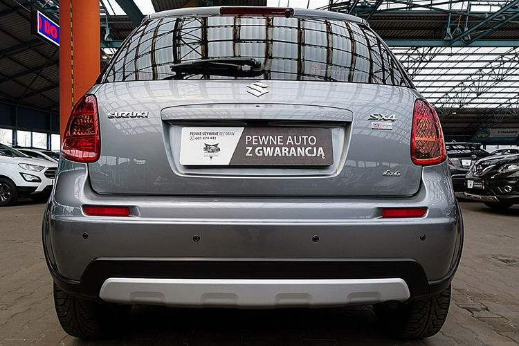 Suzuki SX4 4x4 1.6i 16V KLIMATRONIC Podgrzewane Fotele GWARANCJA Krajowy Bezwypad 4x2 zdjęcie 2