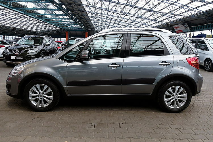 Suzuki SX4 4x4 1.6i 16V KLIMATRONIC Podgrzewane Fotele GWARANCJA Krajowy Bezwypad 4x2 zdjęcie 40