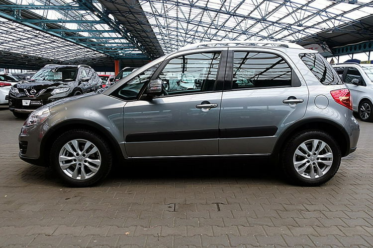 Suzuki SX4 4x4 1.6i 16V KLIMATRONIC Podgrzewane Fotele GWARANCJA Krajowy Bezwypad 4x2 zdjęcie 49