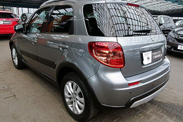 Suzuki SX4 4x4 1.6i 16V KLIMATRONIC Podgrzewane Fotele GWARANCJA Krajowy Bezwypad 4x2 zdjęcie 50