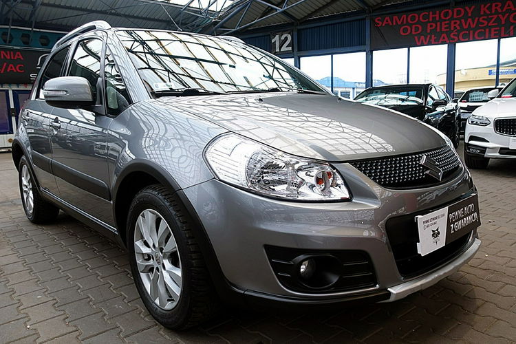 Suzuki SX4 4x4 1.6i 16V KLIMATRONIC Podgrzewane Fotele GWARANCJA Krajowy Bezwypad 4x2 zdjęcie 57
