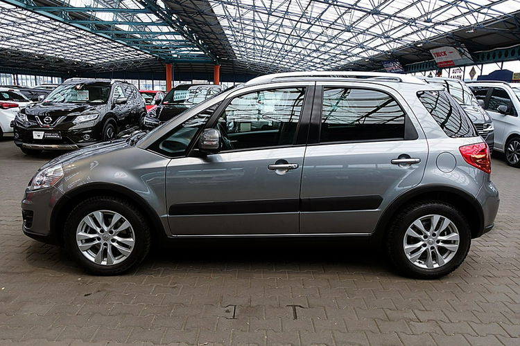 Suzuki SX4 4x4 1.6i 16V KLIMATRONIC Podgrzewane Fotele GWARANCJA Krajowy Bezwypad 4x2 zdjęcie 68