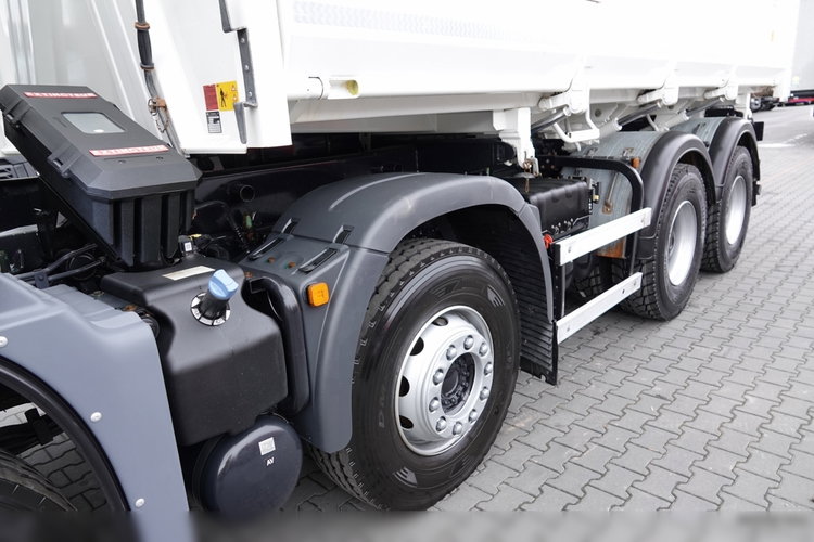 MAN TGS 35.400 / 8x4 / WYWROTKA / HYDROBURTA / MEILLER KIPPER / EURO 6 / OPONY 100% / ŁADOWNOŚĆ: 17.000 KG / PO KONTRAKCIE SERWISOWYM zdjęcie 26