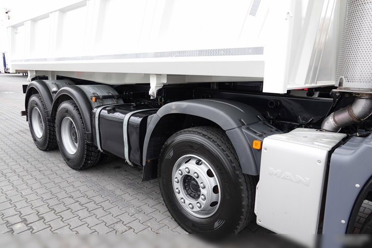MAN TGS 35.400 / 8x4 / WYWROTKA / HYDROBURTA / MEILLER KIPPER / EURO 6 / OPONY 100% / ŁADOWNOŚĆ: 17.000 KG / PO KONTRAKCIE SERWISOWYM zdjęcie 33