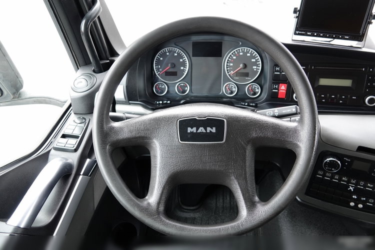 MAN TGS 35.400 / 8x4 / WYWROTKA / HYDROBURTA / MEILLER KIPPER / EURO 6 / OPONY 100% / ŁADOWNOŚĆ: 17.000 KG / PO KONTRAKCIE SERWISOWYM zdjęcie 44