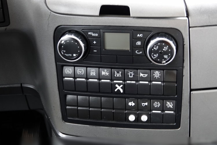 MAN TGS 35.400 / 8x4 / WYWROTKA / HYDROBURTA / MEILLER KIPPER / EURO 6 / OPONY 100% / ŁADOWNOŚĆ: 17.000 KG / PO KONTRAKCIE SERWISOWYM zdjęcie 46