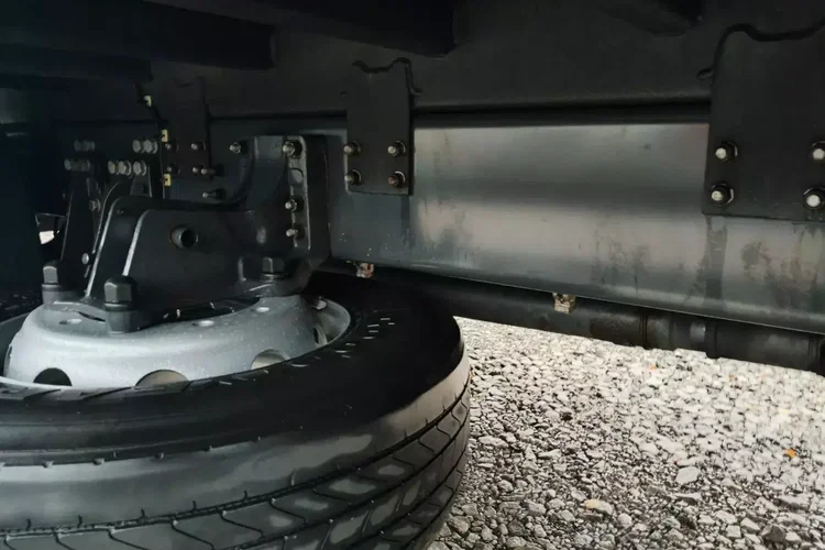 Scania P320 / FIRANKA 8.60 + WINDA / EURO 6 / NISKI PRZEBIEG / zdjęcie 16