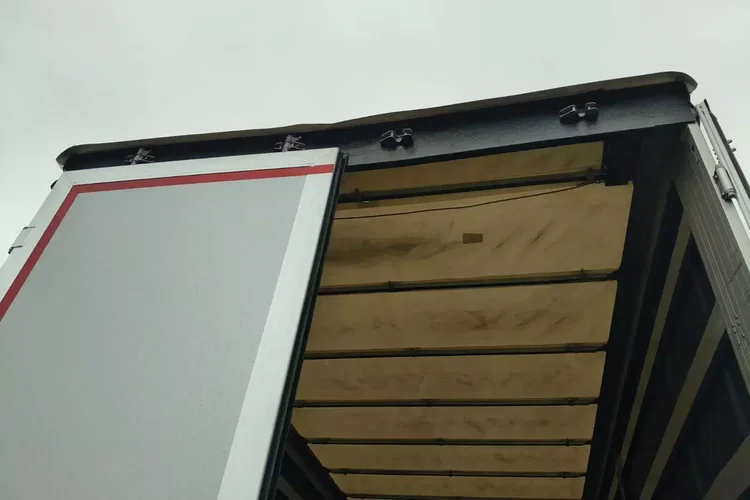 Scania P320 / FIRANKA 8.60 + WINDA / EURO 6 / NISKI PRZEBIEG / zdjęcie 22