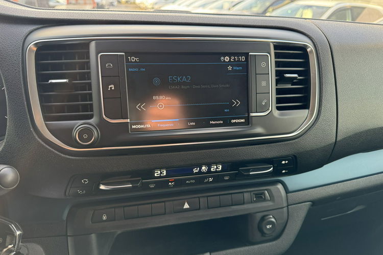 Peugeot Traveller 2.0 HDI 150KM 8 osób Manual Navi Czujnik Przód Tył Duży Serwis zdjęcie 17