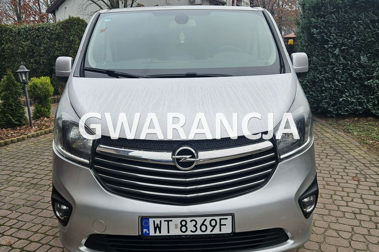Opel Vivaro 1.6 CDTI140KM 8-osób Long Skrzydła Nawiewy Kamera Ładny Stan Serwis zdjęcie 1