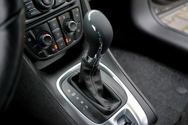 Opel Meriva 1.4T(140KM) Lift Automat Duża Navi 1-Ręce Parktronik zdjęcie 28