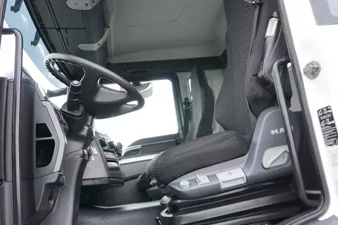 MAN / TGS / 26.400 / 6 X 2 / SKRZYNIOWY + HDS / FASSI F 175 / OŚ SKRĘTNA zdjęcie 7