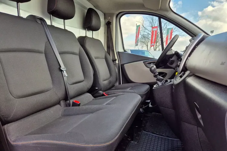 Renault Trafic Long 42999zł NETTO 1.6dCi/120KM zdjęcie 25