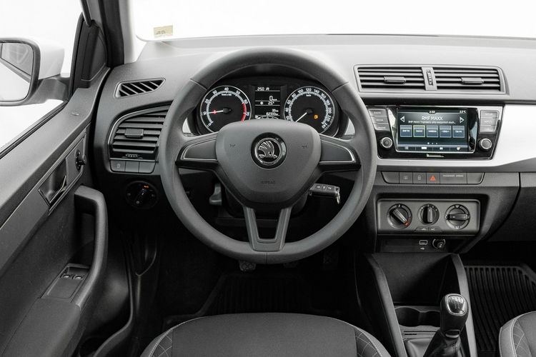 Skoda Fabia 1.0 TSI Ambition Bluetooth Klima Salon PL VAT 23% zdjęcie 17