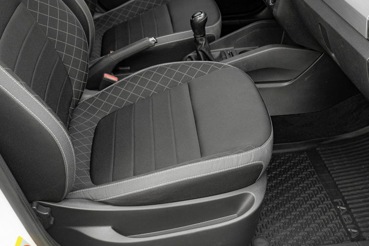 Skoda Fabia 1.0 TSI Ambition Bluetooth Klima Salon PL VAT 23% zdjęcie 33