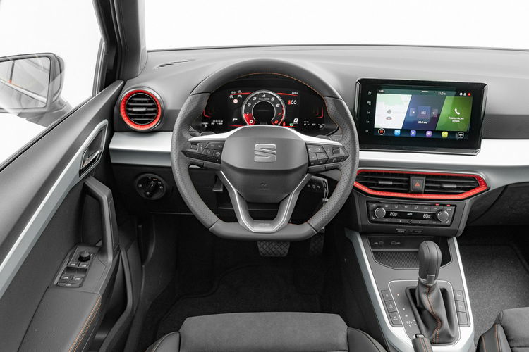 Seat Arona FR 1.0 TSI 115KM DSG Podgrz.f K.cofania LED Salon PL VAT 23% zdjęcie 17