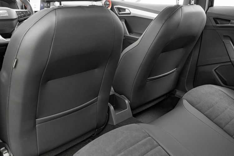 Seat Arona FR 1.0 TSI 115KM DSG Podgrz.f K.cofania LED Salon PL VAT 23% zdjęcie 27