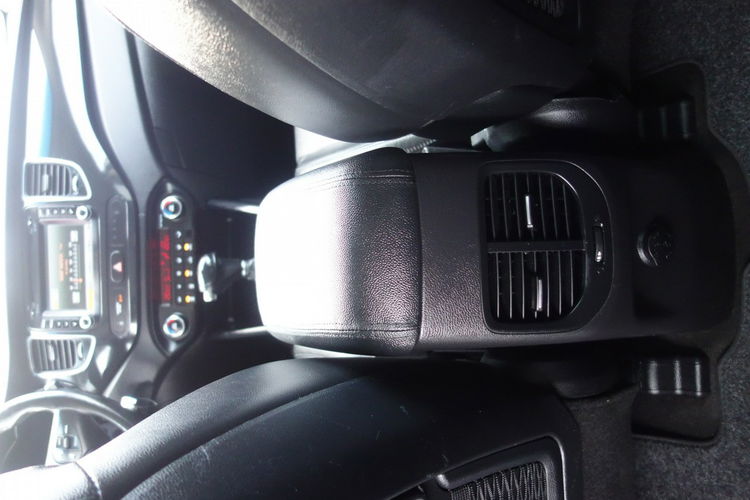 Carens Kia Carens 2015 2.0benzyna LPG 166km skóry navi kamera panorama zdjęcie 17