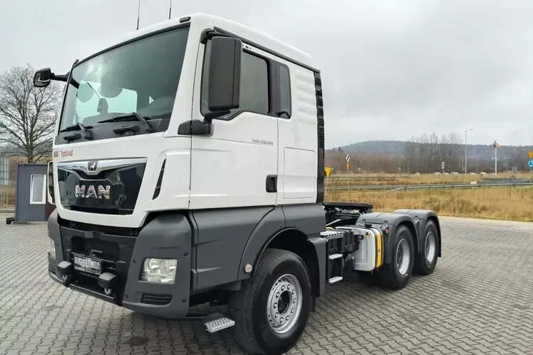 MAN TGX 26.510 / 6x4 / DMC 60 TON / AUTOMAT / RETARDER / zdjęcie 2