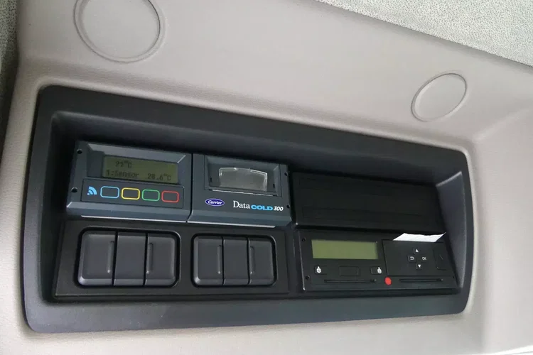 DAF LF 18.230 / CHŁODNIA + WINDA / EURO 6 / IDEALNY STAN / zdjęcie 25