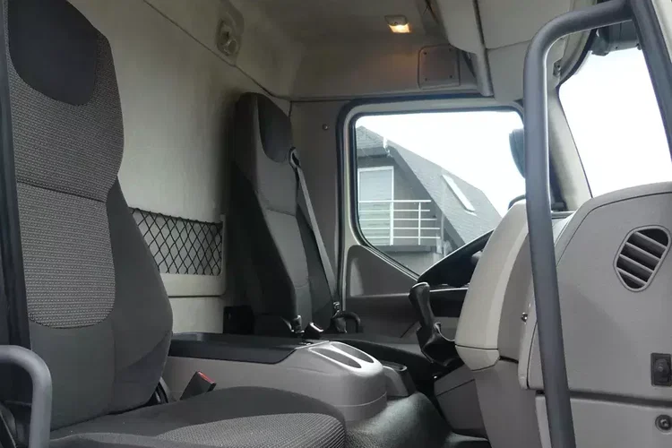 DAF LF 18.230 / CHŁODNIA + WINDA / EURO 6 / IDEALNY STAN / zdjęcie 31