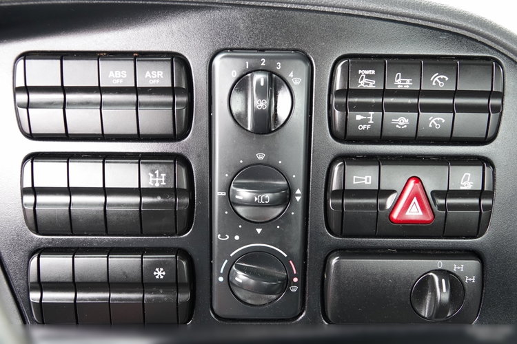 Mercedes ACTROS 2636 / 6x4 / SKRZYNIOWY 6, 5 M + HDS HIAB 166 - 5x WYSÓW 15 M / STEROWANIE RADIOWE / EURO 5  zdjęcie 29