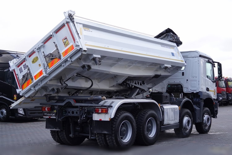 Mercedes AROCS 3243 / 8x4 / WYWROTKA + HYDROBURTA / BORDMATIC / MEILLER KIPPER / EURO 6 / OPONY 100 % / 50 TYS.KM. zdjęcie 14