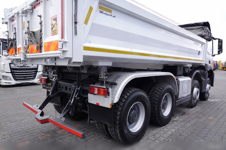 Mercedes AROCS 3243 / 8x4 / WYWROTKA + HYDROBURTA / BORDMATIC / MEILLER KIPPER / EURO 6 / OPONY 100 % / 50 TYS.KM. zdjęcie 31