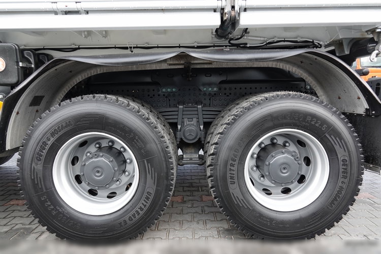 Mercedes AROCS 3243 / 8x4 / WYWROTKA + HYDROBURTA / BORDMATIC / MEILLER KIPPER / EURO 6 / OPONY 100 % / 50 TYS.KM. zdjęcie 38