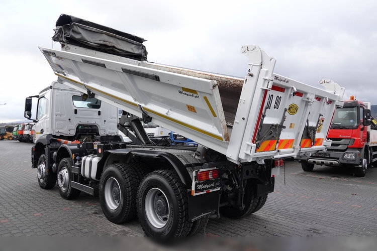 Mercedes AROCS 3243 / 8x4 / WYWROTKA + HYDROBURTA / BORDMATIC / MEILLER KIPPER / EURO 6 / OPONY 100 % / 50 TYS.KM. zdjęcie 3