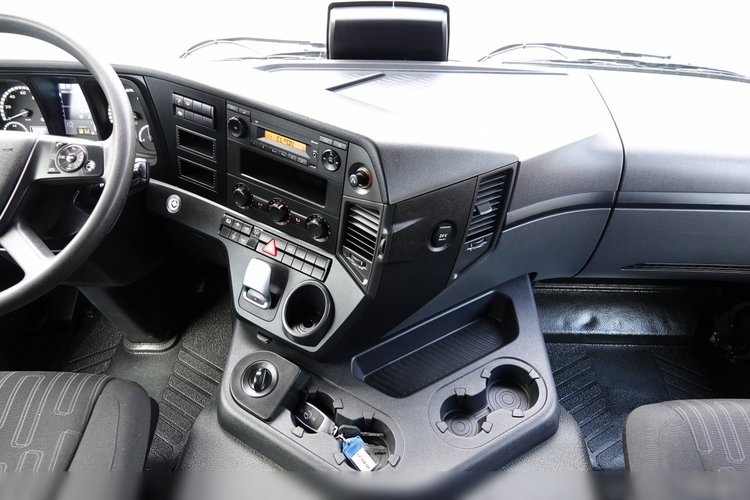 Mercedes AROCS 3243 / 8x4 / WYWROTKA + HYDROBURTA / BORDMATIC / MEILLER KIPPER / EURO 6 / OPONY 100 % / 50 TYS.KM. zdjęcie 49