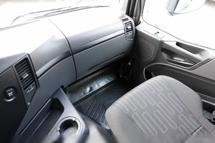 Mercedes AROCS 3243 / 8x4 / WYWROTKA + HYDROBURTA / BORDMATIC / MEILLER KIPPER / EURO 6 / OPONY 100 % / 50 TYS.KM. zdjęcie 50