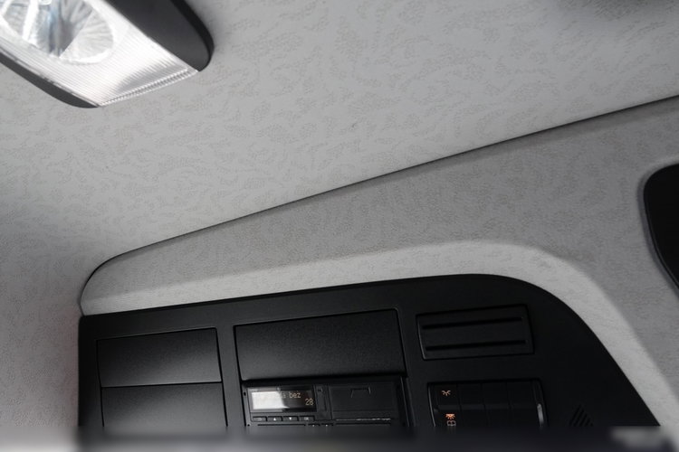 Mercedes AROCS 3243 / 8x4 / WYWROTKA + HYDROBURTA / BORDMATIC / MEILLER KIPPER / EURO 6 / OPONY 100 % / 50 TYS.KM. zdjęcie 51