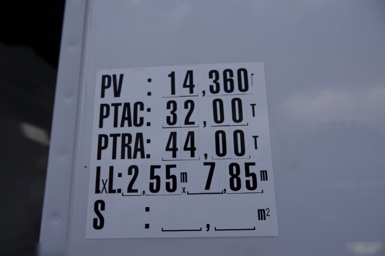 Mercedes AROCS 3243 / 8x4 / WYWROTKA + HYDROBURTA / BORDMATIC / MEILLER KIPPER / EURO 6 / OPONY 100 % / 50 TYS.KM. zdjęcie 55