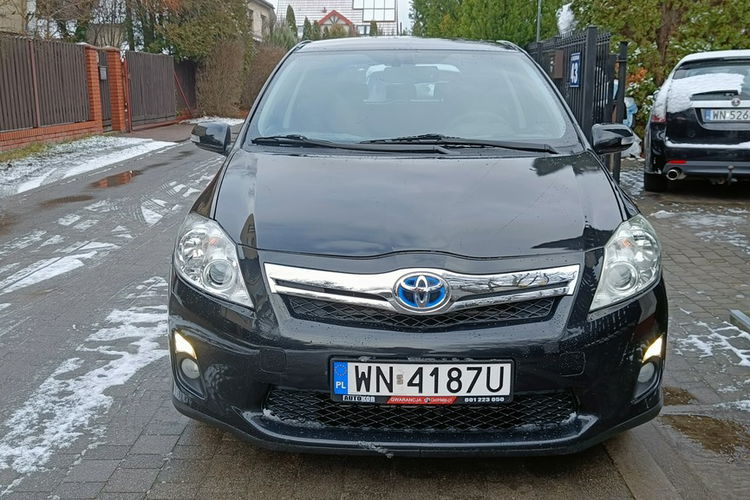 Toyota Auris 1.8 Hybrid Executive zdjęcie 12