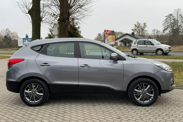 Hyundai ix35 Benzyna BDB stan Bogato Wyposażony zdjęcie 15