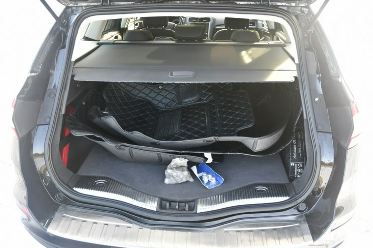 Ford Mondeo 2.0tdci Navi, Kam.Cofania.Asystent Pasa Ruchu, Podg.Kierownica. zdjęcie 16