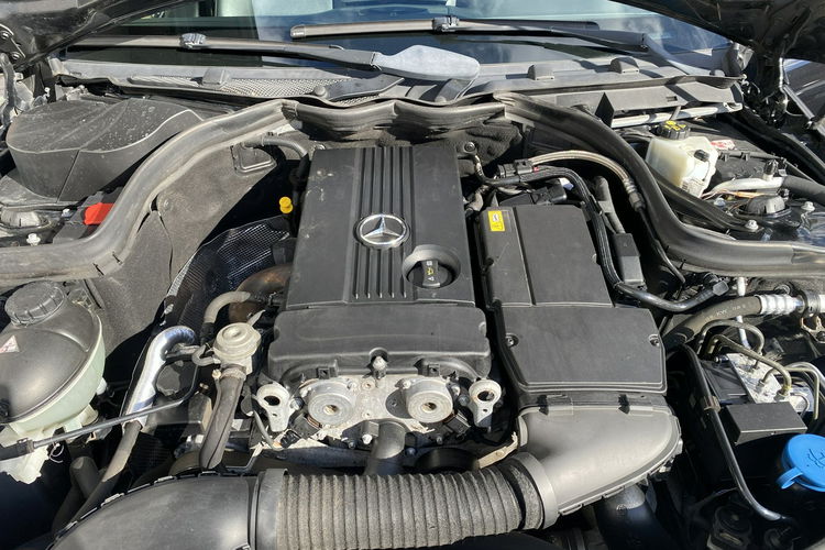 Mercedes C 180 Bardzo zadbana - 100% oryginalny przebieg zdjęcie 30
