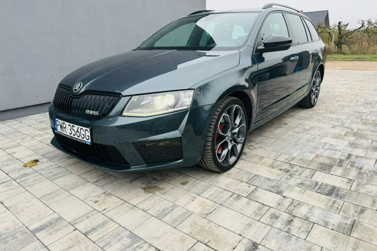 Skoda Octavia Przestronne rodzinne auto zdjęcie 12