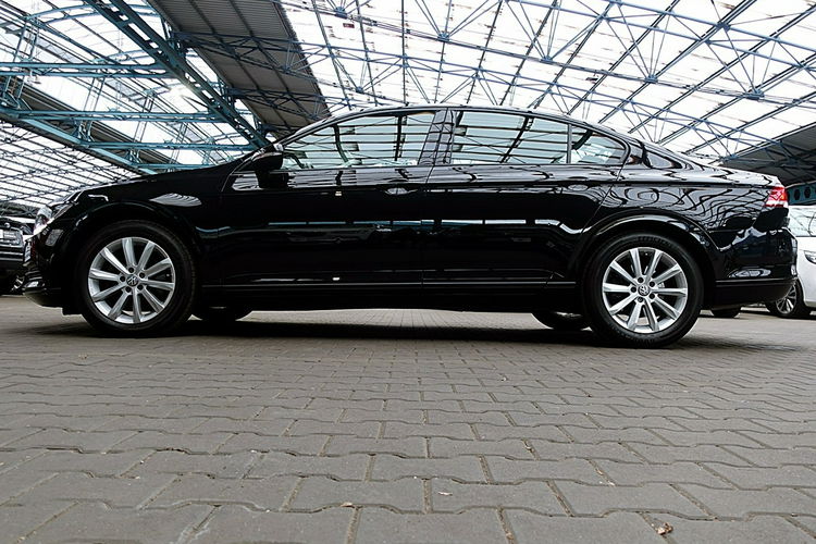 Volkswagen Passat 3 LATA Gwarancja Krajowy Bezwypad 2.0TDI FullLED+NAVI+3xClimatronic 4x2 zdjęcie 8