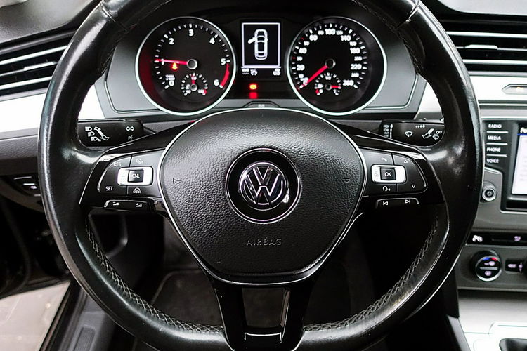 Volkswagen Passat 3 LATA Gwarancja Krajowy Bezwypad 2.0TDI FullLED+NAVI+3xClimatronic 4x2 zdjęcie 18