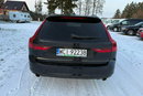 Volvo V90 Momentum 2.0 T 254KM Benzyna Aktywny Tempomat nowy Rozrząd zdjęcie 6