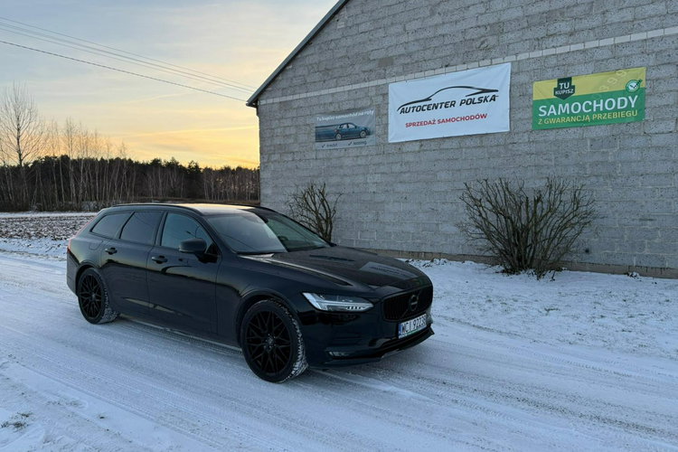 Volvo V90 Momentum 2.0 T 254KM Benzyna Aktywny Tempomat nowy Rozrząd zdjęcie 8