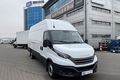 samochód dostawczy Iveco zdjęcie 2