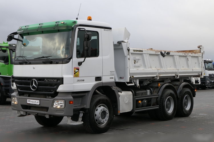 Mercedes ACTROS 3336 / 6x4 / WYWROTKA / BORDMATIC / HYDROBURTA / MEILLER KIPER / OPONY 100% zdjęcie 11