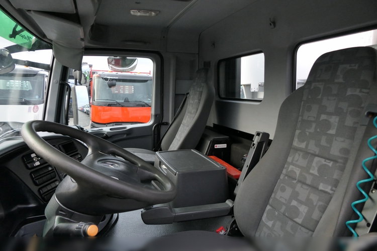 Mercedes ACTROS 3336 / 6x4 / WYWROTKA / BORDMATIC / HYDROBURTA / MEILLER KIPER / OPONY 100% zdjęcie 27