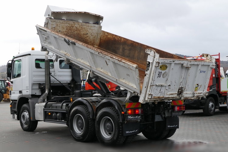 Mercedes ACTROS 3336 / 6x4 / WYWROTKA / BORDMATIC / HYDROBURTA / MEILLER KIPER / OPONY 100% zdjęcie 2