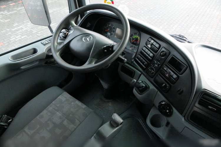 Mercedes ACTROS 3336 / 6x4 / WYWROTKA / BORDMATIC / HYDROBURTA / MEILLER KIPER / OPONY 100% zdjęcie 33